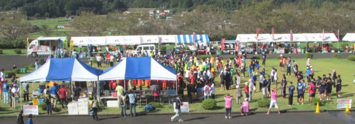 愛南まるゴチ秋の味覚祭の様子